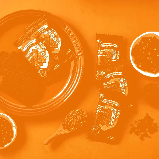 Five Black Thin Crispy Biscuits 8.47 oz