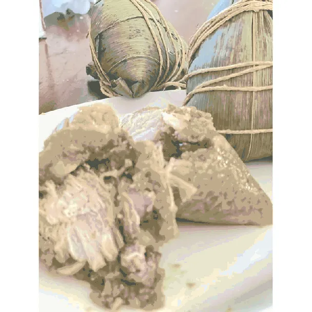 WAI PO JIA Peanut with pork Zongzis 3pcs total 700g (Made in USA )